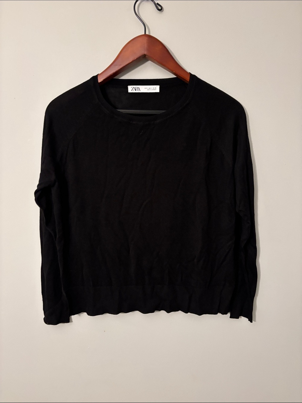 ZARA Black Long-Sleeve Crewneck Knit Top